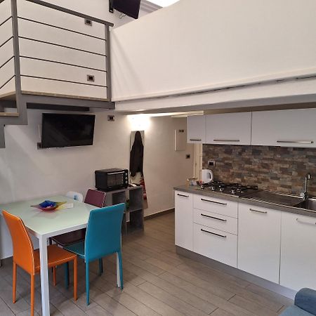Taormina Rainbow House公寓 外观 照片