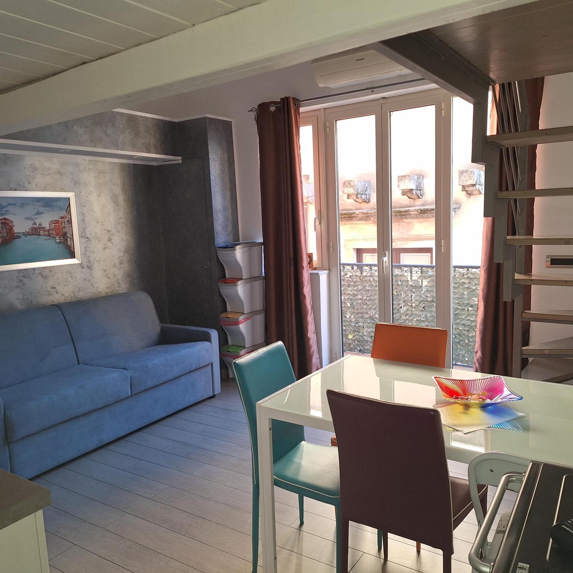 Taormina Rainbow House公寓 外观 照片